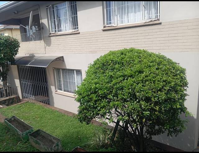 3 BEDROOM PROPERTY TO RENT IN UMBILO